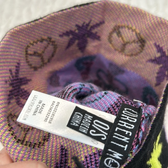 Current Mood Believe The Hype Neon Mushroom trippy beanie cap new w tag one size - Picture 3 of 6